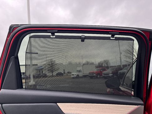 Used 2024 MAZDA CX-90 3.3 Turbo w/ Premium Package image 32