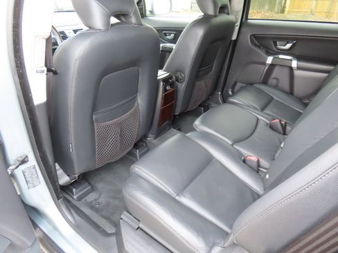 Used 2014 Volvo XC90 3.2 w/ Climate Package image 12