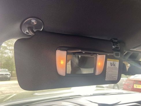 Used 2022 Toyota Tacoma TRD Sport w/ Technology Package image 27