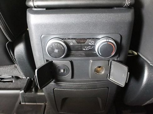 Used 2023 Ford Explorer XLT w/ Equipment Group 202A RWD image 22