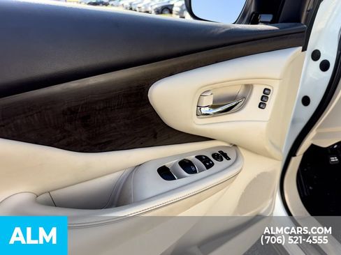 Used 2019 Nissan Murano Platinum w/ Cargo Package FWD image 14