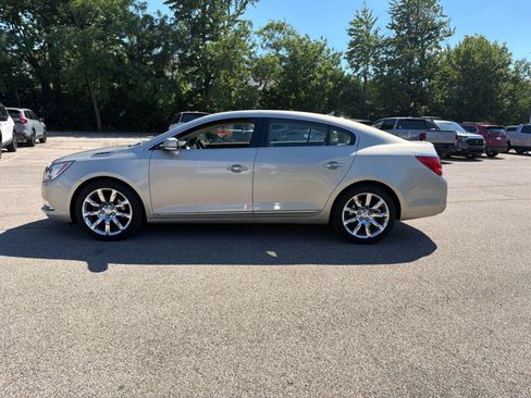 Used 2014 Buick LaCrosse Premium w/ Driver Confidence Package FWD image 2
