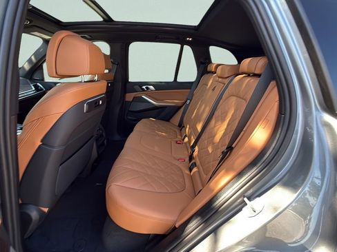 New 2026 BMW X5 sDrive40i RWD image 17