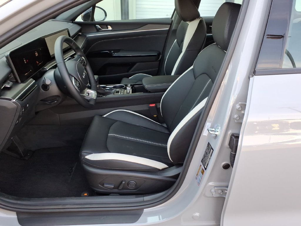 New 2026 Kia K5 GT-Line FWD image 10
