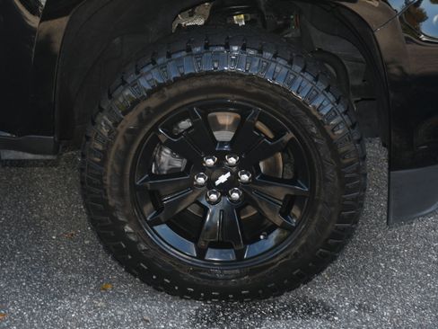 Used 2022 Chevrolet Colorado Z71 w/ Z71 Midnight Edition image 21