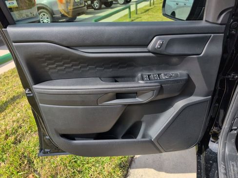 New 2025 Ford Ranger XL image 25