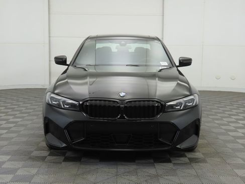 New 2026 BMW 330i Sedan w/ M Sport Package image 2