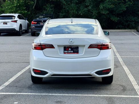 Used 2018 Acura ILX FWD image 5