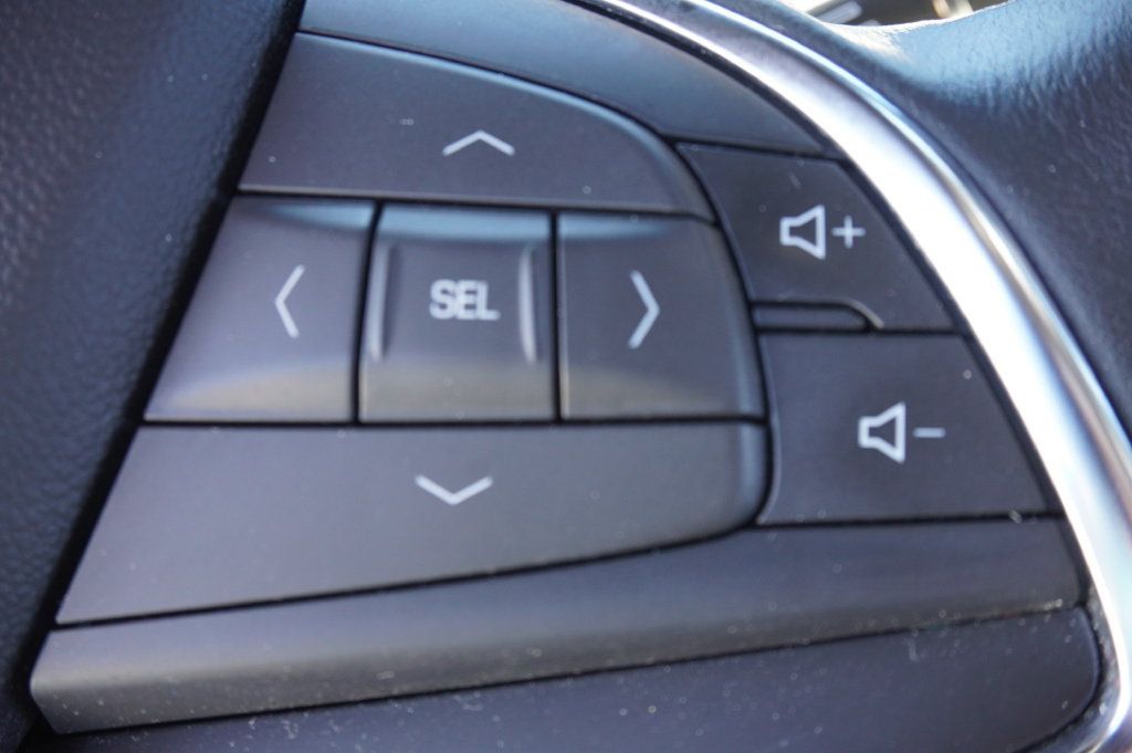 Used 2019 Cadillac XT5 Premium Luxury AWD/4WD image 23