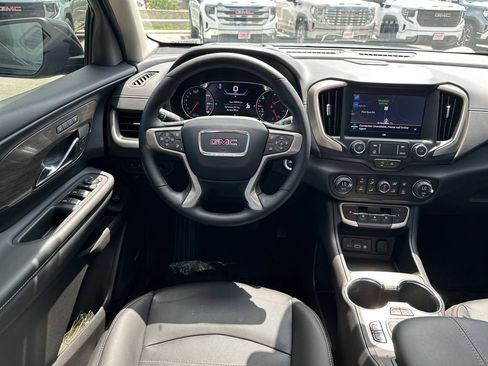 Certified 2024 GMC Terrain Denali w/ Black Diamond Edition AWD/4WD image 34
