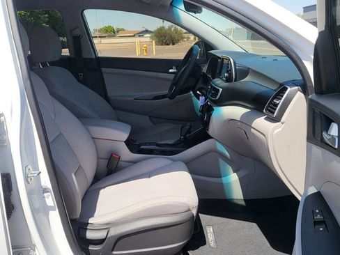 Used 2021 Hyundai Tucson SE w/ Cargo Package FWD image 19