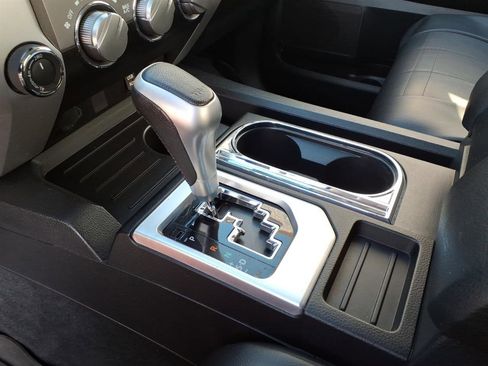 Used 2019 Toyota Tundra SR5 image 11