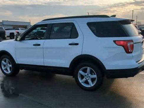 Used 2018 Ford Explorer 4WD image 6