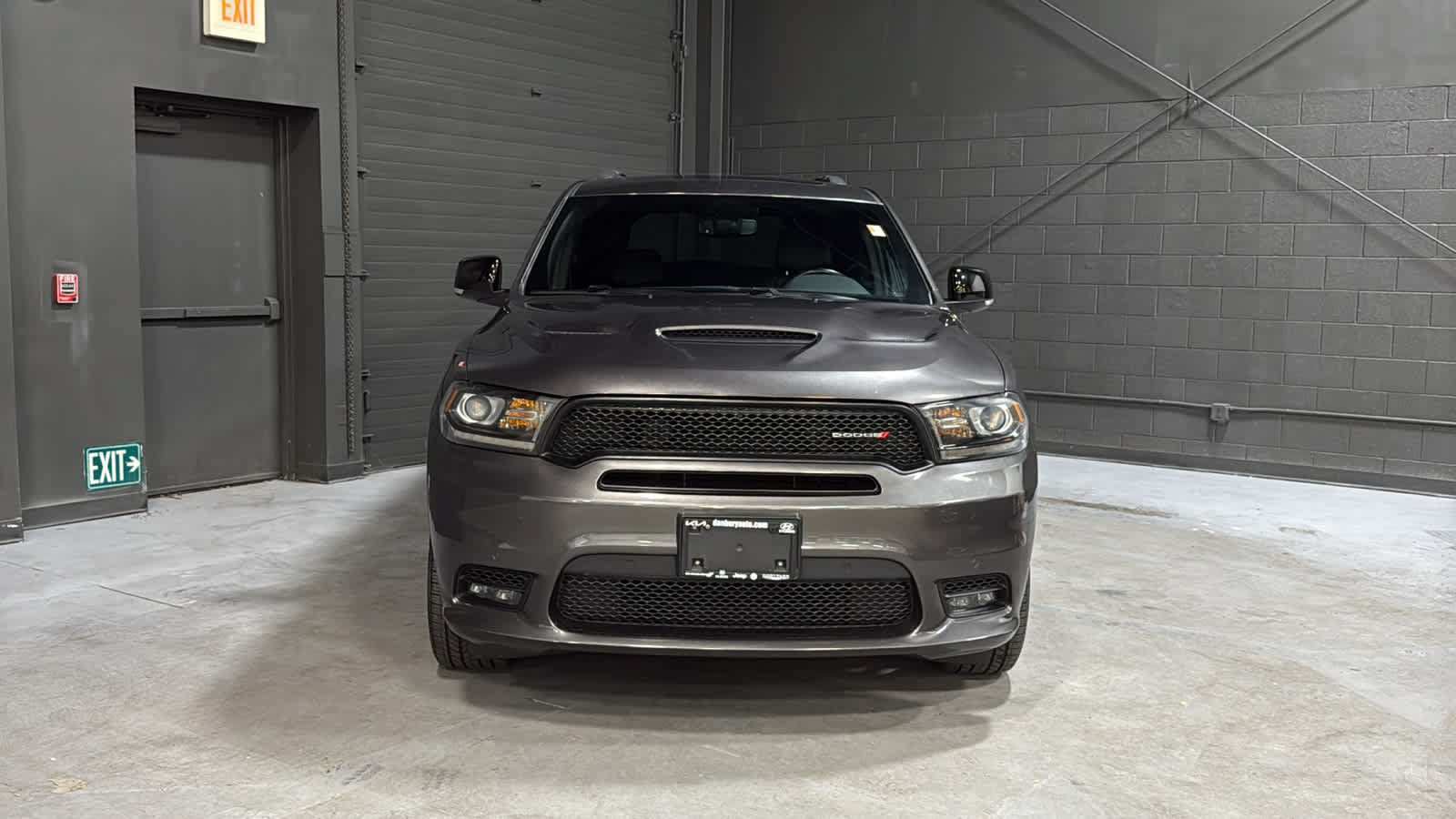 Used 2020 Dodge Durango R/T w/ Blacktop Package AWD/4WD image 2