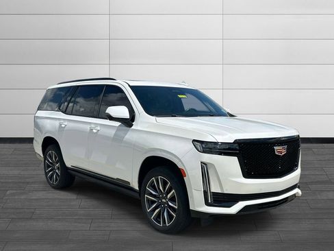 Used 2021 Cadillac Escalade Sport w/ Driver Assist Tech Package AWD/4WD image 7