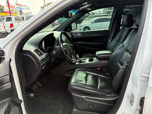 Used 2022 Jeep Grand Cherokee Limited RWD image 5