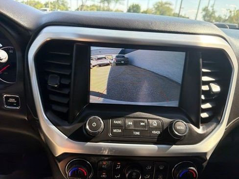 Used 2019 GMC Acadia SLT FWD image 32