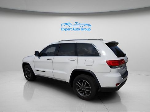 Used 2019 Jeep Grand Cherokee Laredo w/ Laredo X Package RWD image 6