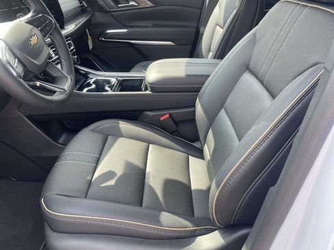 New 2026 Chevrolet Traverse High Country FWD image 12