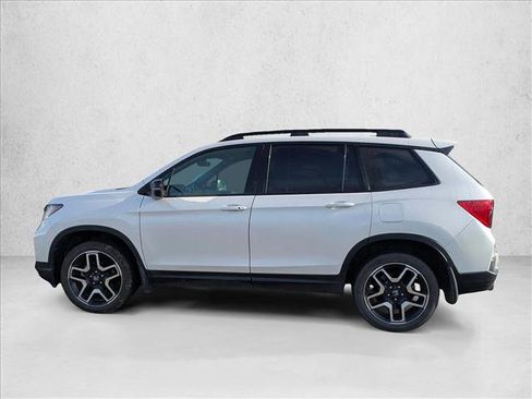 Used 2023 Honda Passport Elite image 8