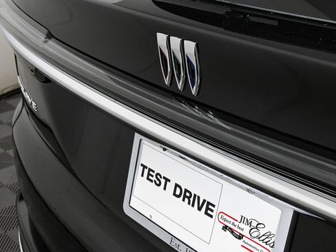 New 2026 Buick Enclave Avenir w/ Super Cruise Package image 39