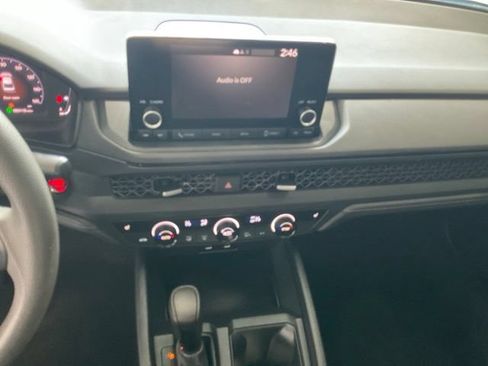 Certified 2023 Honda Accord EX image 13
