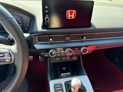 Used 2023 Honda Civic Type R image 20
