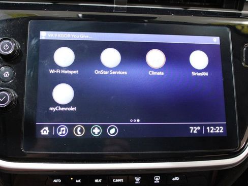 Used 2022 Chevrolet Bolt EUV LT w/ Driver Confidence Package image 40