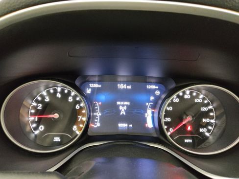 Used 2021 Jeep Compass Limited image 27