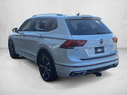 Used 2024 Volkswagen Tiguan SEL R-Line image 7