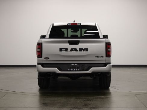 New 2026 RAM 1500 Express AWD/4WD image 7