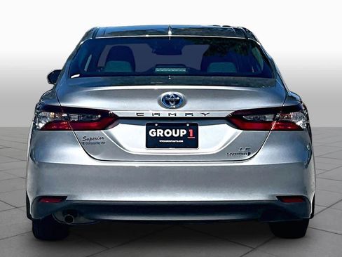 Used 2023 Toyota Camry LE FWD image 5