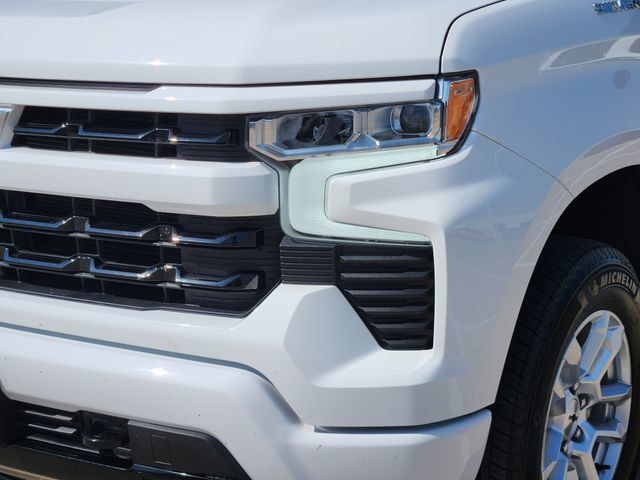 Used 2026 Chevrolet Silverado 1500 RST AWD/4WD image 15