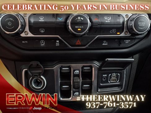 Certified 2023 Jeep Gladiator Sport image 21