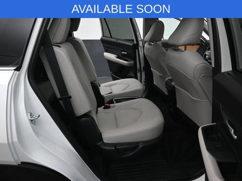 Certified 2024 Toyota Grand Highlander AWD image 34