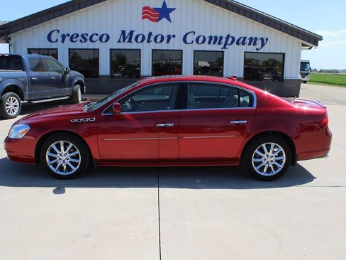 Used 2011 Buick Lucerne Super FWD image 8
