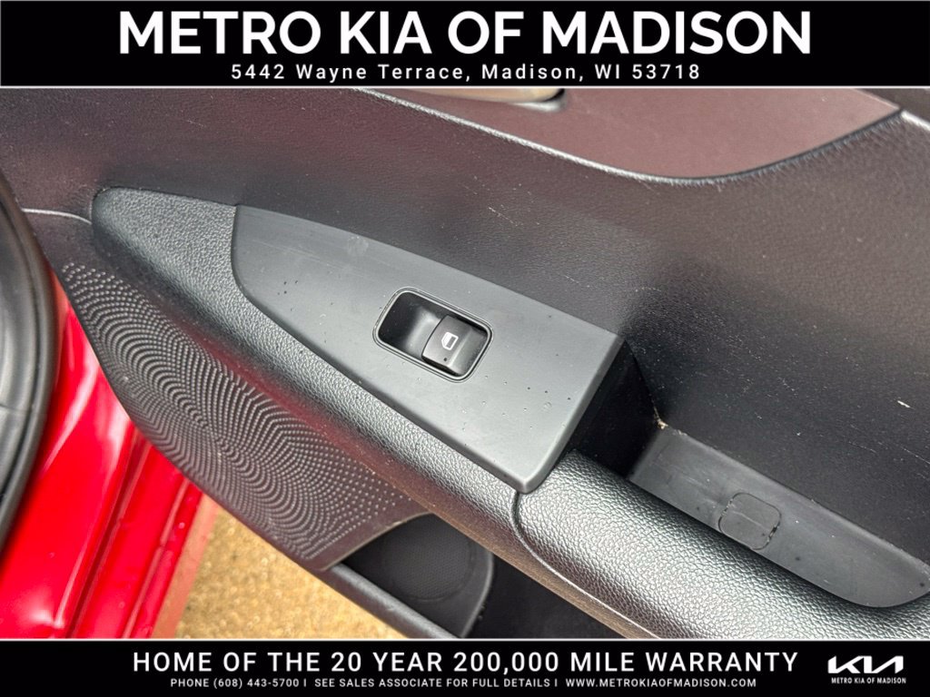 Used 2019 Kia Forte LXS FWD image 35