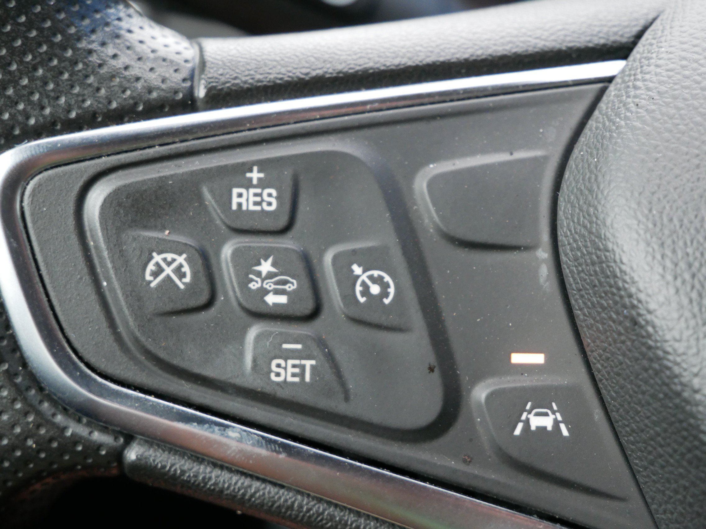 Certified 2025 Chevrolet Malibu LT FWD image 15