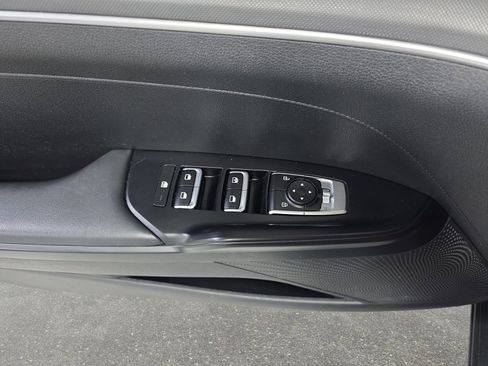 Used 2022 Kia K5 LXS FWD image 27