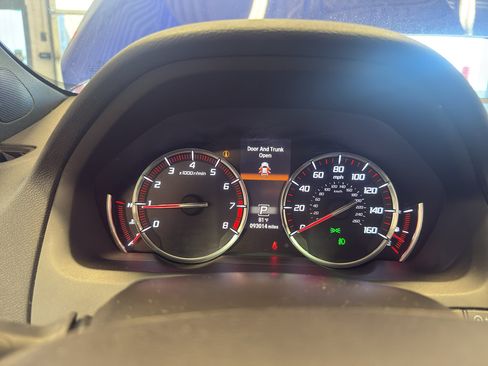 Used 2018 Acura TLX V6 w/ Technology & A-SPEC Pkg FWD image 19