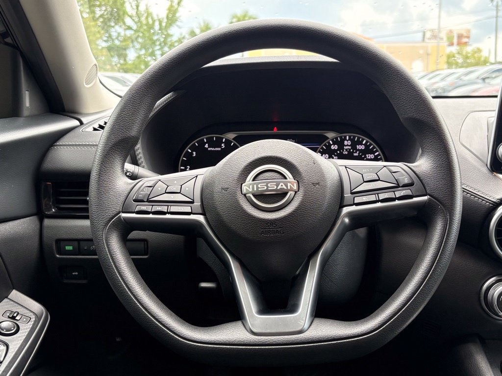 Used 2024 Nissan Sentra SV FWD image 15