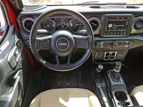 Used 2023 Jeep Wrangler Unlimited w/ Cold Weather Group AWD/4WD image 12