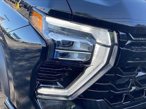 New 2026 Chevrolet Silverado 2500 ZR2 AWD/4WD image 31