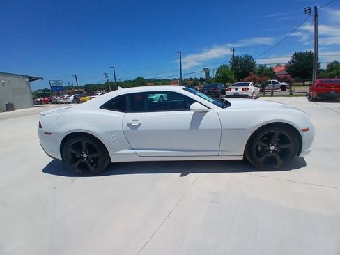 Used 2015 Chevrolet Camaro LT w/ RS Package RWD image 4
