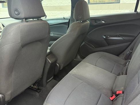 Used 2017 Chevrolet Cruze LS image 14