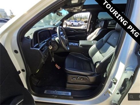 Used 2022 Cadillac Escalade ESV Sport w/ Touring Package image 12