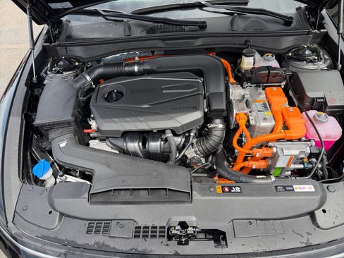 Used 2025 Hyundai Sonata SEL FWD image 21