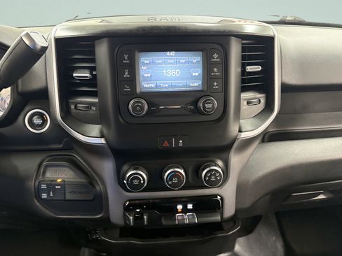 Used 2019 RAM 2500 Big Horn image 21