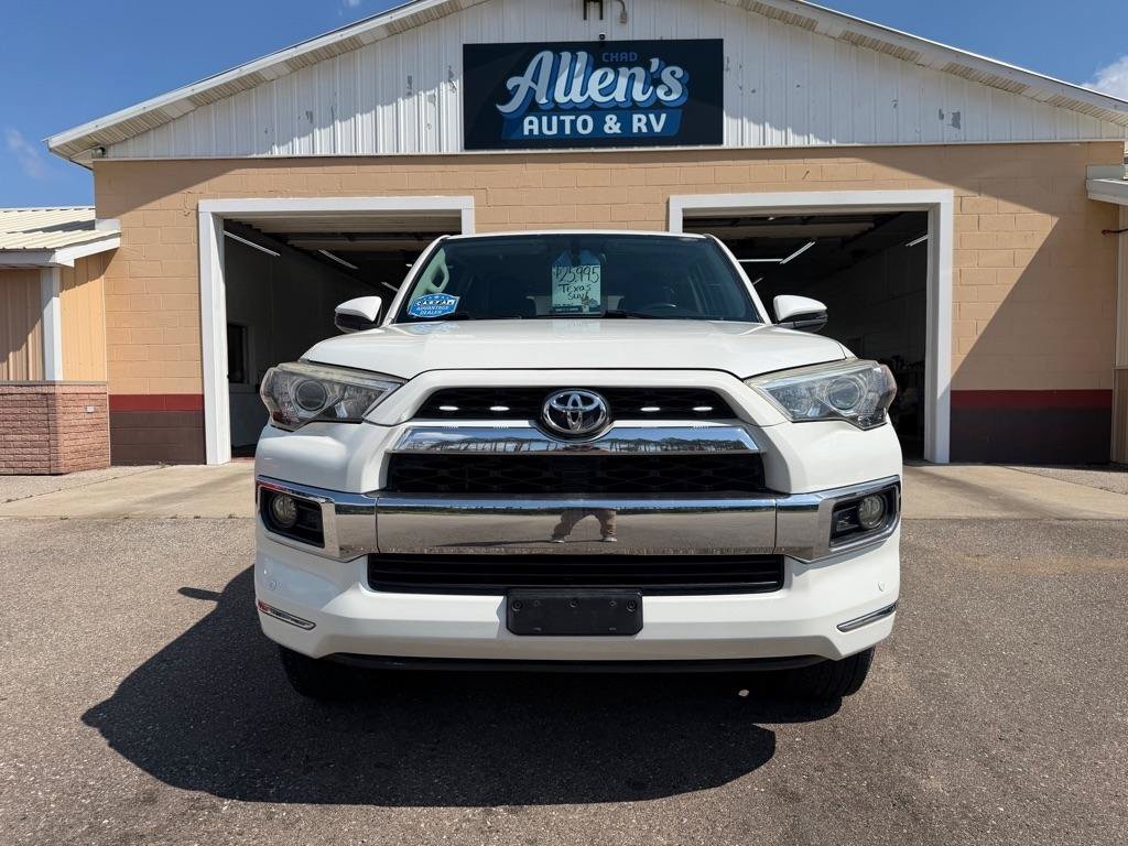 Used 2016 Toyota 4Runner Limited AWD/4WD image 2