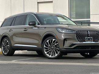 New 2026 Lincoln Aviator Reserve w/ Luxury Package RWD video 1
